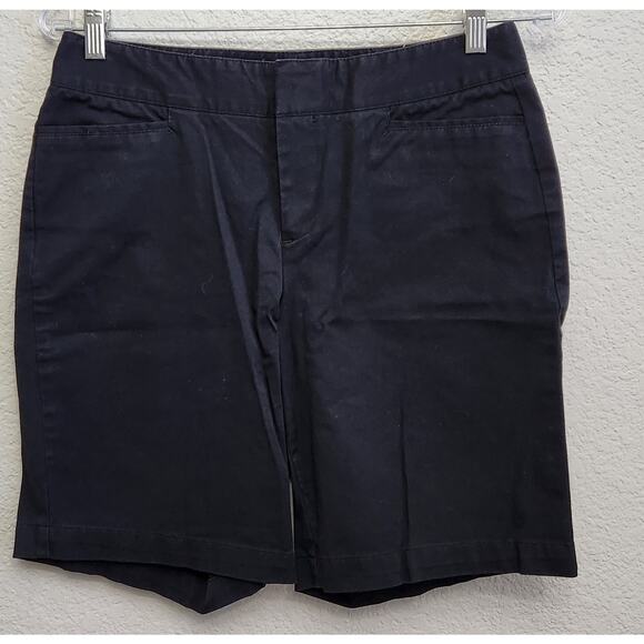 Dockers Black Mid Rise Curvy Shorts 6P Lightweight Soft Stretch Flat Front - Picture 2 of 5